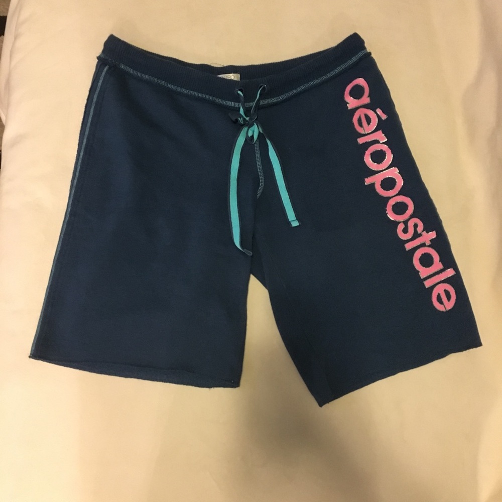 Like new Aeropostale sweatpants shorts M